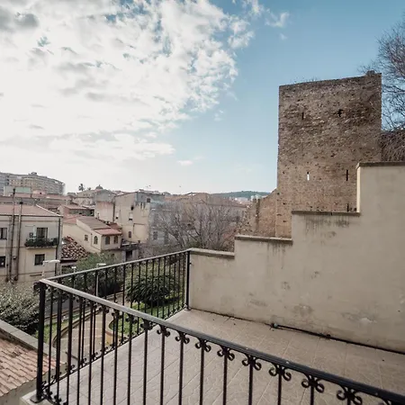 - Il Balconcino Sul Castello