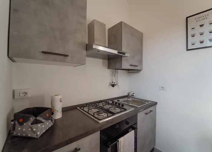 - Il Balconcino Sul Castello 伊格莱西亚斯